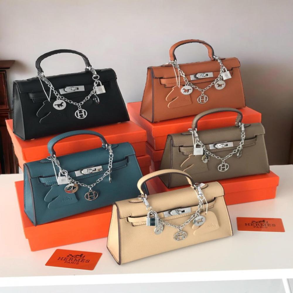 شنطة نسائيه أنيقة من ماركة هرمس