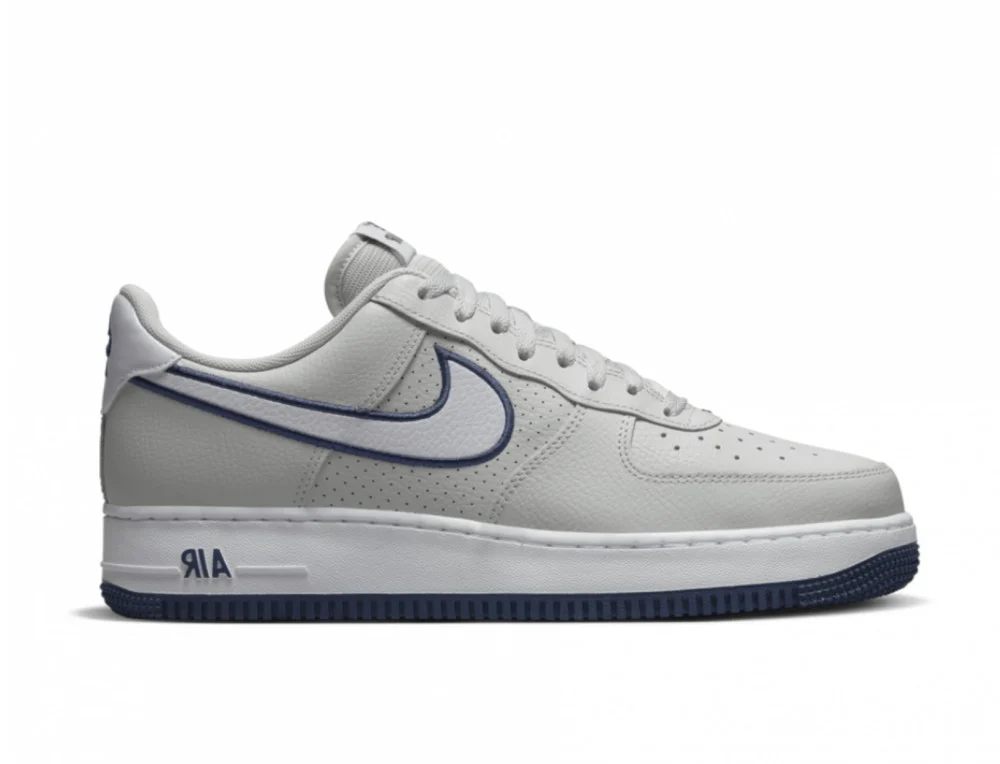 Kicks air force 1 hotsell