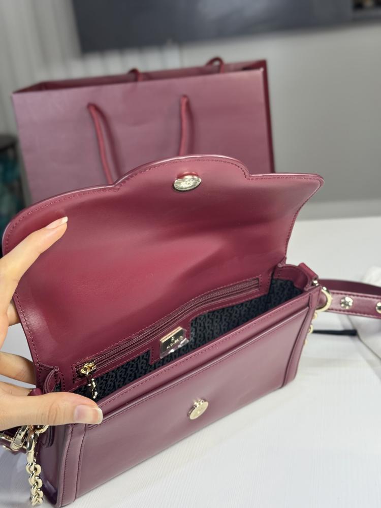 اجنر لويزا S جلد ناعم ومعدن ذهبي- برقندي /Luisa S Shoulder bag smooth cow