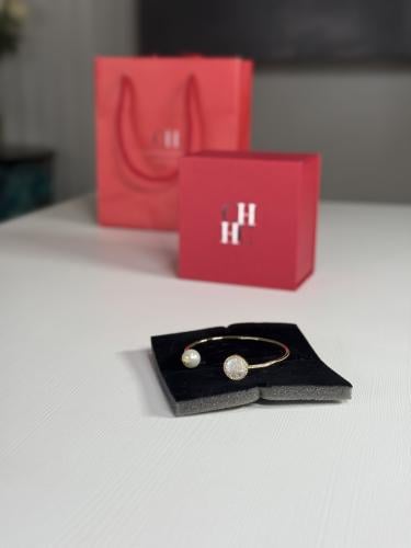 اسوار كارولينا PULSERA CH SONATA ذهبي مطلي بعرق ال...