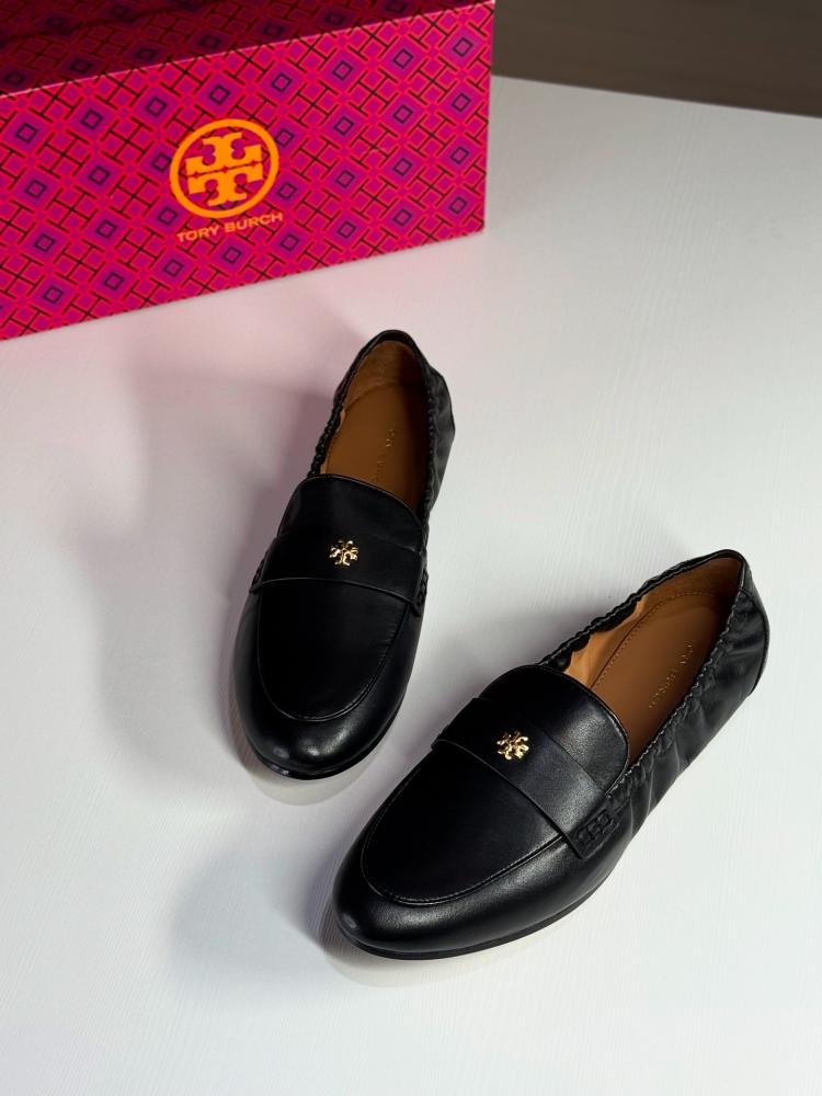 توري برتش برفكت بلاك لوفر