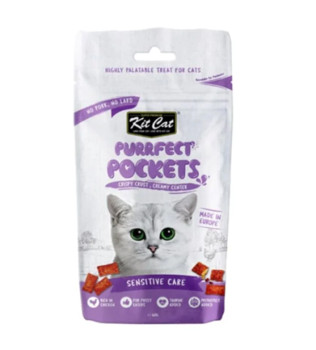 كت كات مكافآت للقطط مقرمشة محشوة بالكريمة للعناية الحساسة بنكهة الدجاج 60g