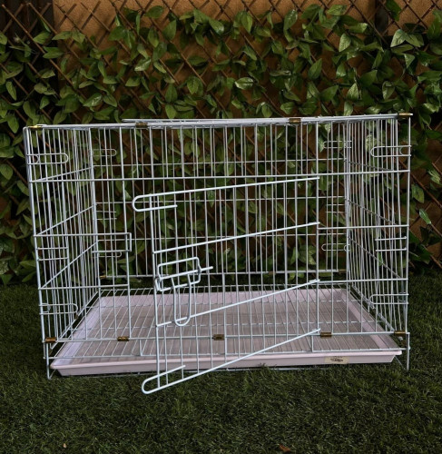 قفص حديدي صغير أبيض