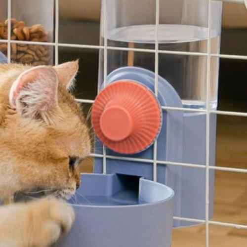 موزع اوتوماتيكي للمياه للحيوانات تعليق بالقفص