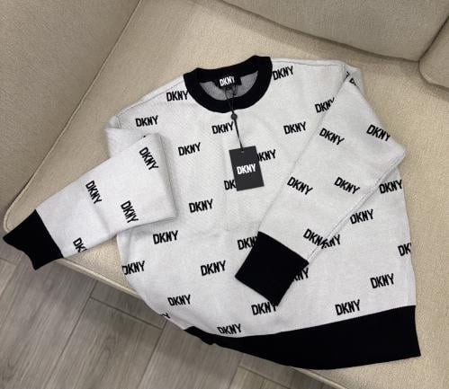 DKNY / XS