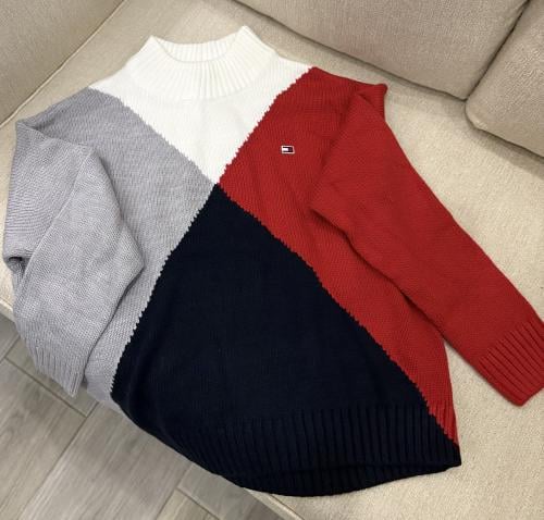 تومي هيلفقر لارج