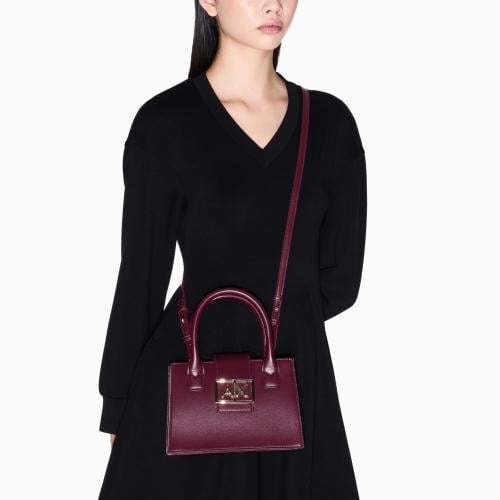 ارماني اكستشينج