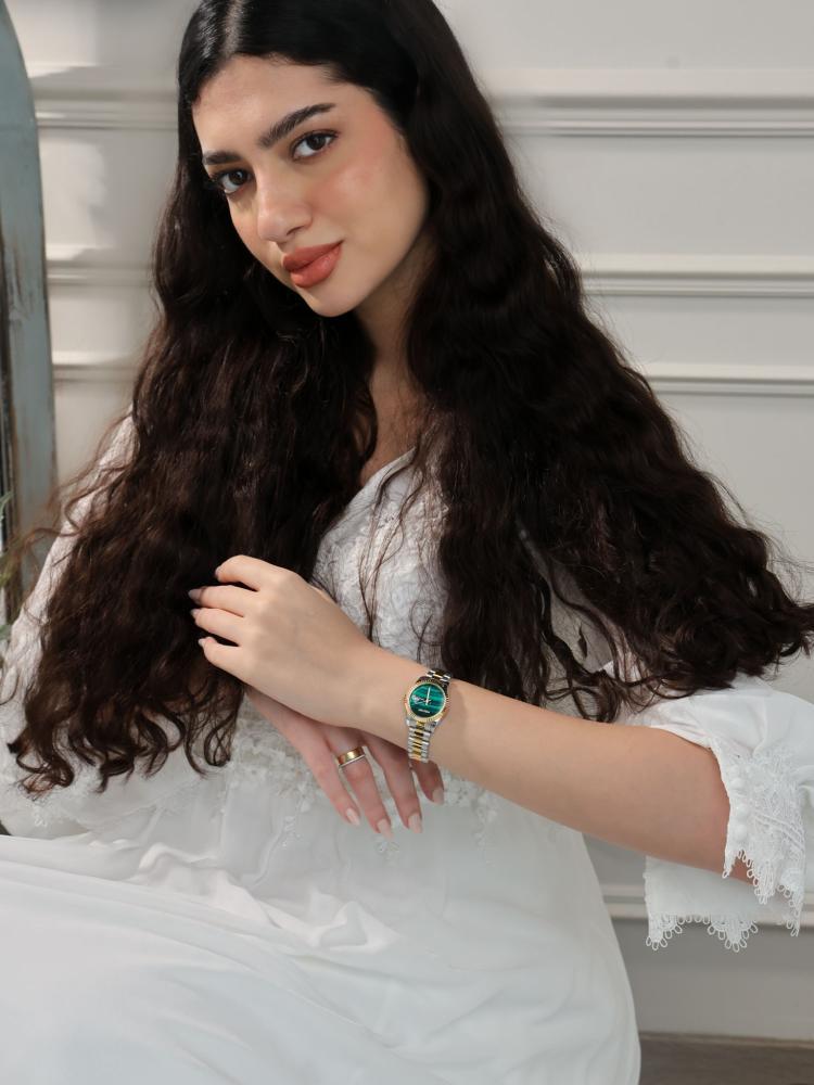 ساعة نسائية من امزوري بلون ذهبي وفضي