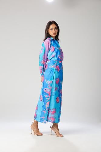 Under the abaya Skirt and shirt set