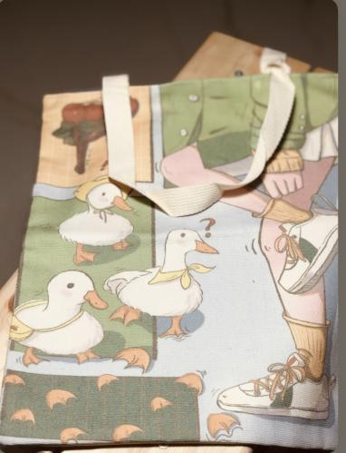 توت باق البطة DUCK TOTE BAG