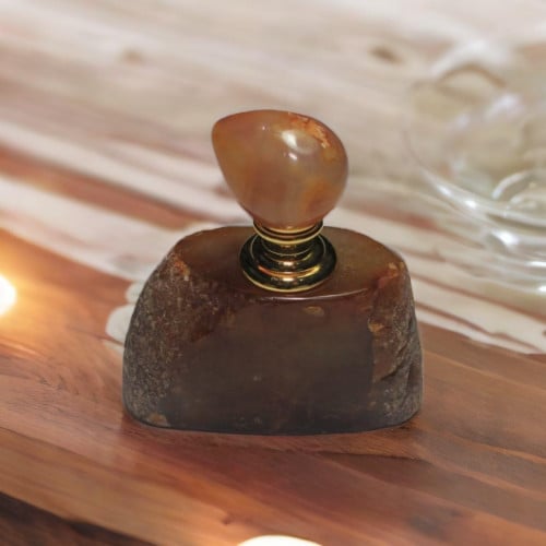 ربع تولة من الأحجار الطبيعية مع دهن العود الفاخر