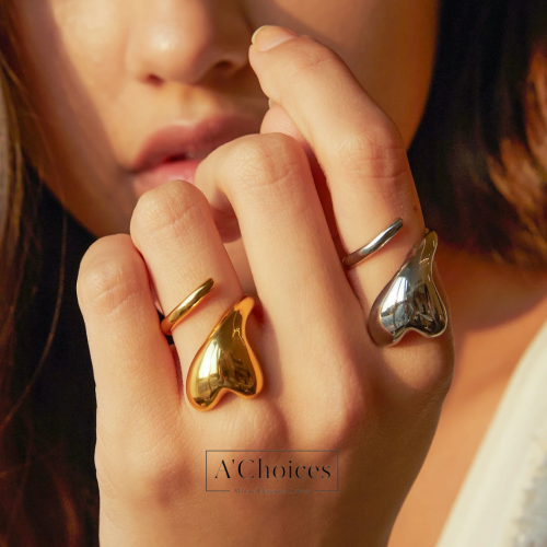 خاتم على شكل قلب