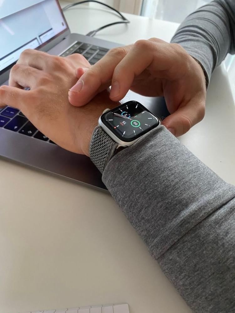 من المحاضرة إلى النادي: إكسسوارات مثالية للطلاب الجامعيين