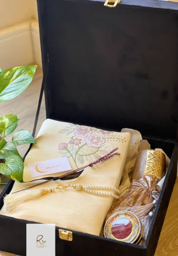 بوكس هلال رمضان المخمل - سكري