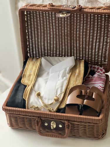 شنطة اللبس الرسمي