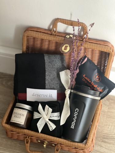 البوكس الرجالي الاسود