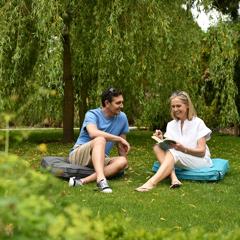 جلسات أرضية مساند: الراحة والأناقة في كل زاوية