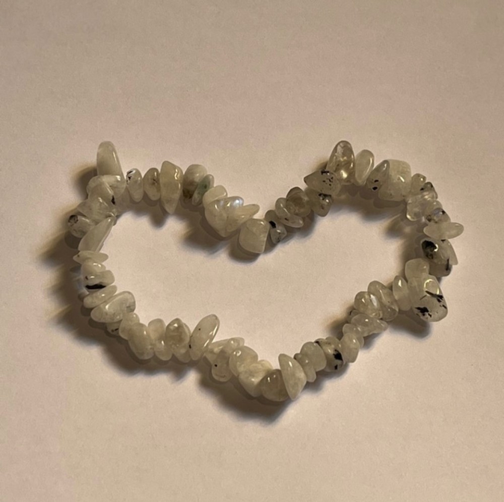 اسورة حجر القمر - Moonstone Bracelet