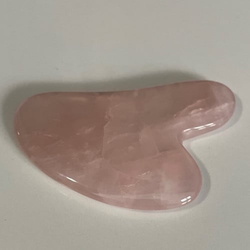 اداة غوا شا روز كوارتز - Rose Quartz Gua Sha Tool