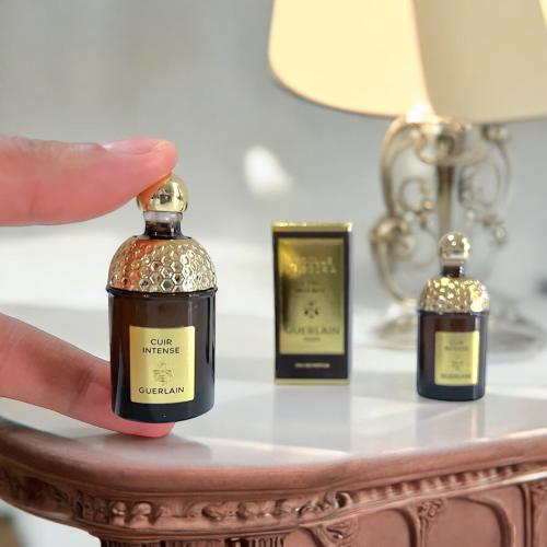 عطر ميني أبسولوس أليجوريا كيور إنتنس من جيرلان