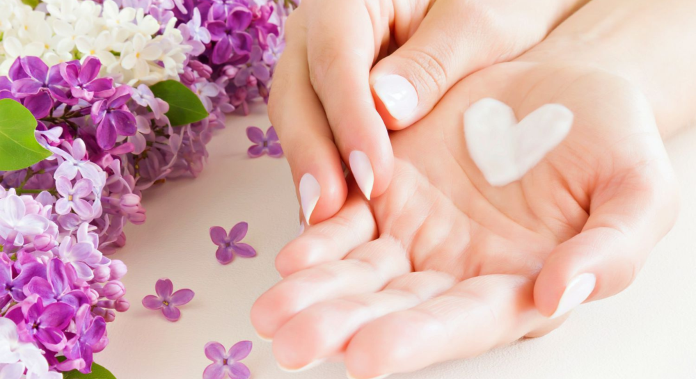 فوائد استخدام لوشن الجسم ونصائح لاختياره