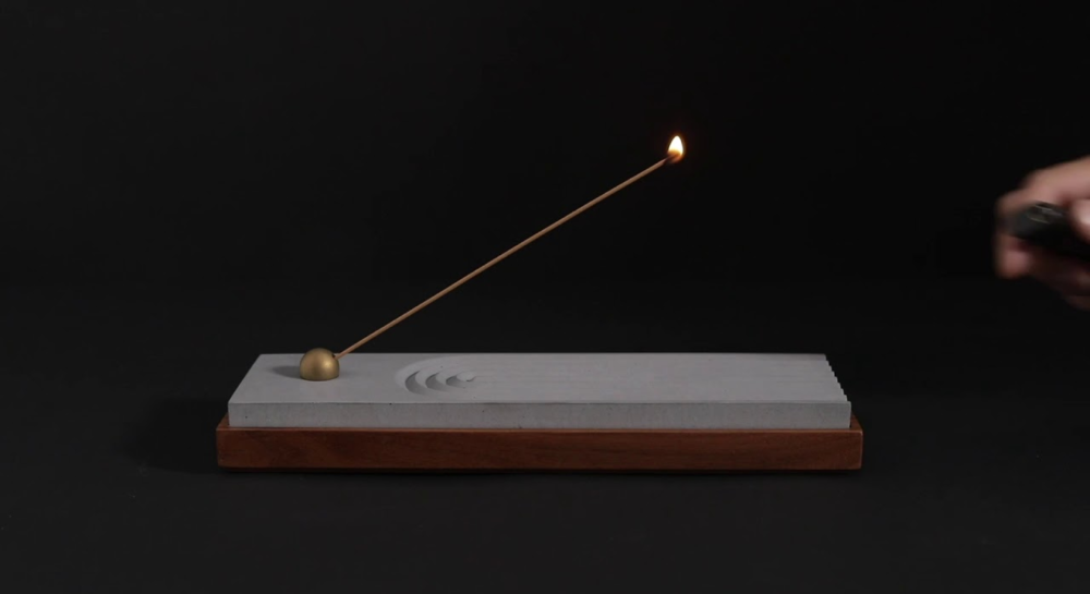 دليل مبتدئ لصناعة البخور في المنزل بخطوات سهلة