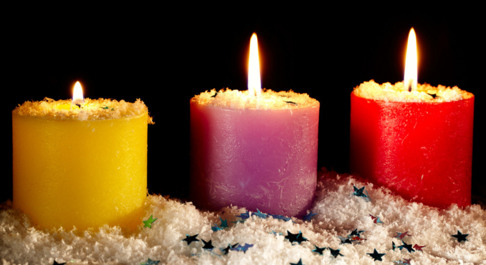 كل ما تحتاج معرفته عن صناعة الشموع بالزيوت العطرية