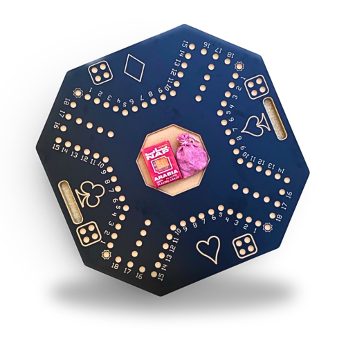 جاكارو مرقمة بخشب جودة عالية معاها الكور الصغيرة ل اربع الوان مختلفة ومعاها بلوت كذلك - بحجم كبير