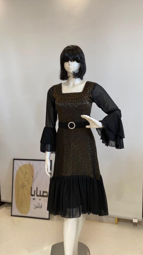 فستان برنت بأكمام منفوشة