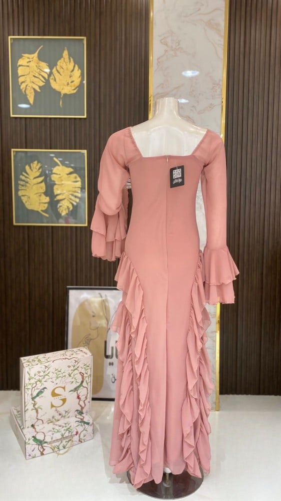 فستان شيفون مكرمش - أناقة ناعمة بتفاصيل مميزة