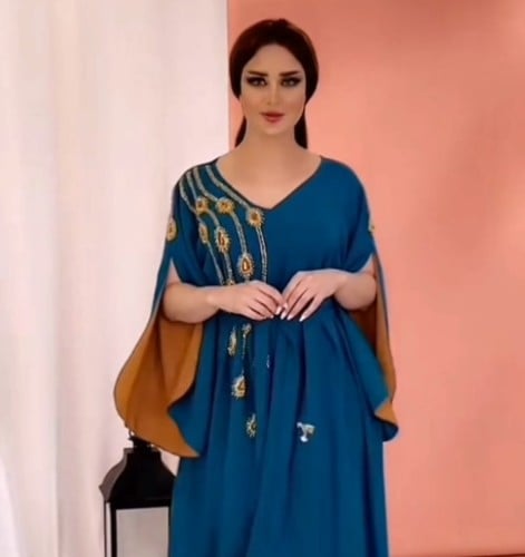 جلابية إماراتي فيروزي - أناقة خليجية