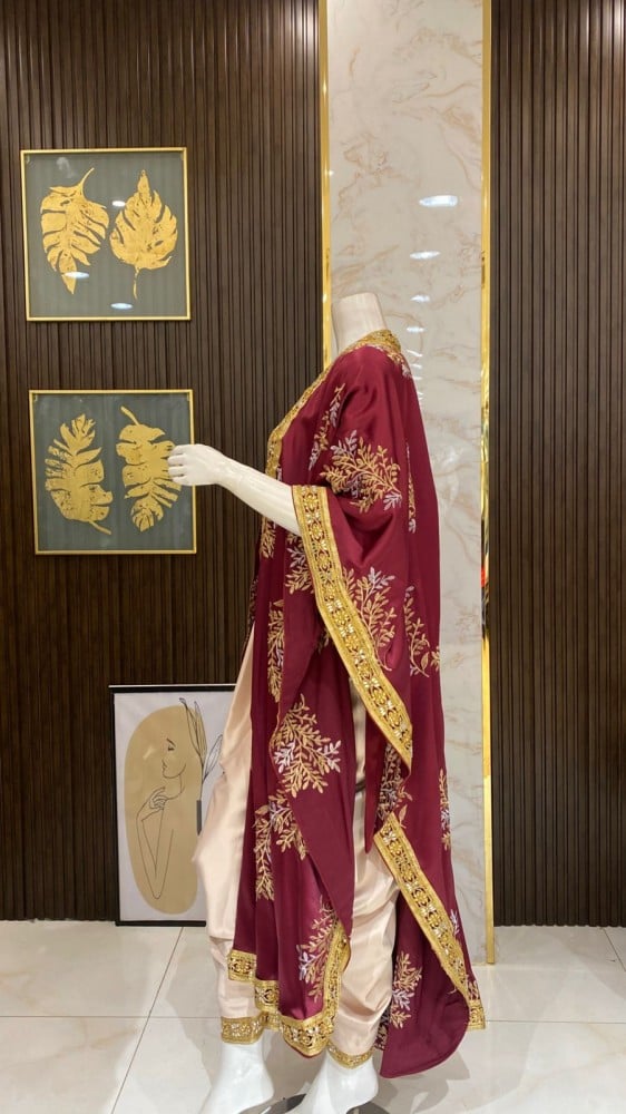 فستان بنطلون مطرز مع شال تألقي بإطلالة فاخرة وعصرية