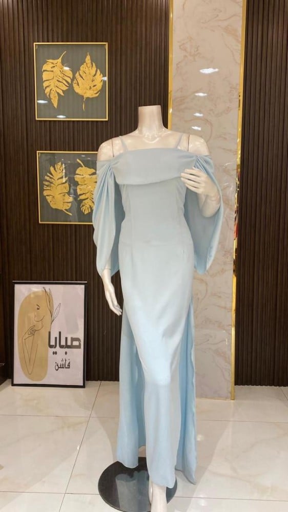 فستان سهرة بذيل - إطلالة ملكية ساحرة