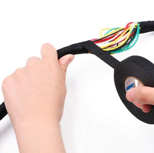 تيب قماش إلى ضفيرة السياره