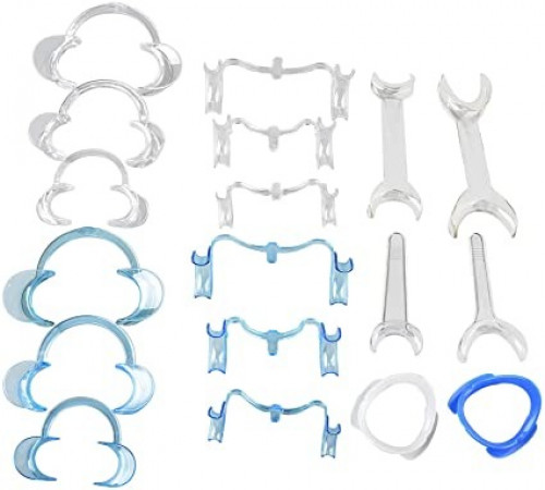 cheek retractor