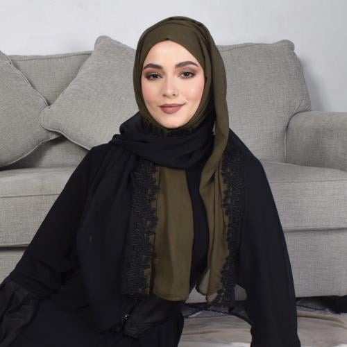 طرحة بوال أسود وزيتي غامق بكلفة مشجرة