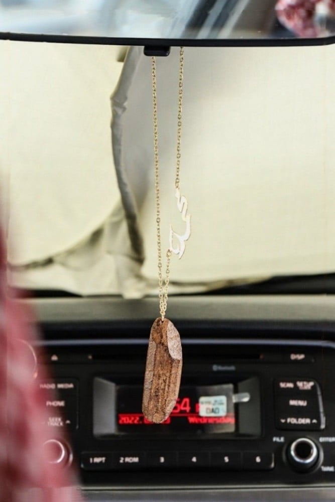 تعليقات كسره عود للسياره بالاسم