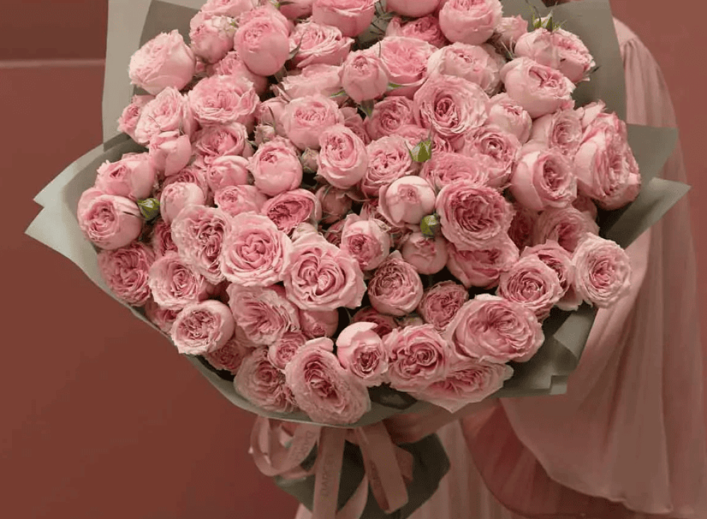 باقة-ورد-للخطوبة-الهدية-الحديثة