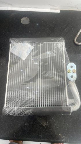 ثلاجة مكيف FAW X40