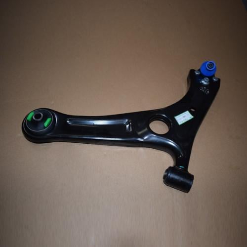 مقص امامي يمين تيقو 4