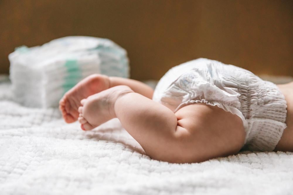 دليل الوالدين لاختيار أفضل حفاضة أطفال لمولودك الجديد