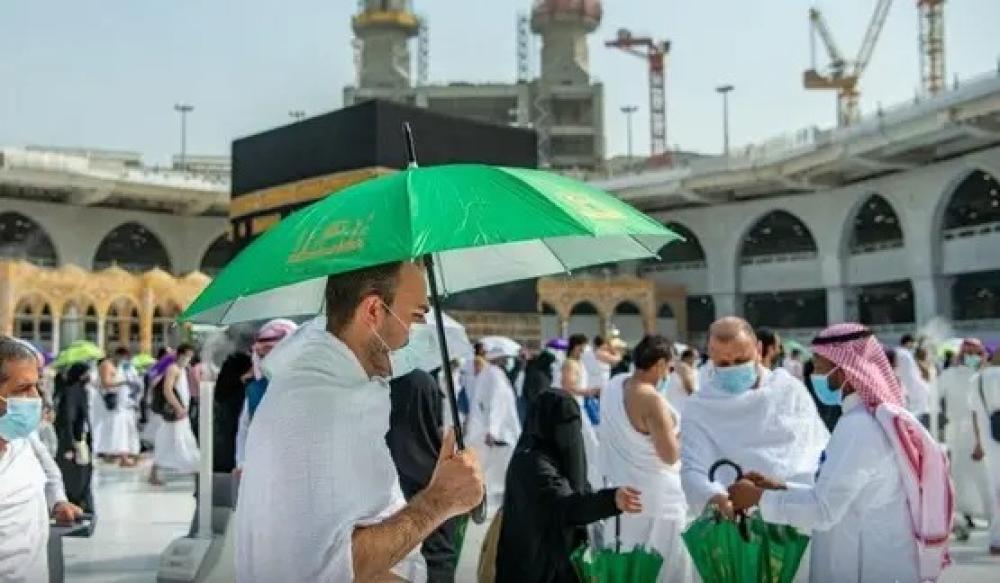 دليلك الشامل لاختيار أفضل مستلزمات الحج في السفر الروحية والمريحة