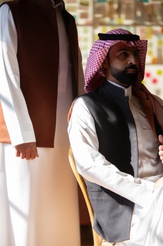 سديري رجالي بالجوخ بالاسود والجملي
