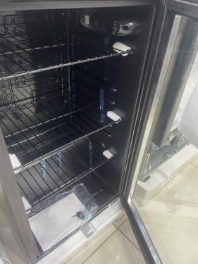 ثلاجة ستار واي زجاج اسود