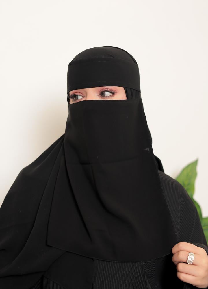 Long Bahraini Niqab 2 Japanese