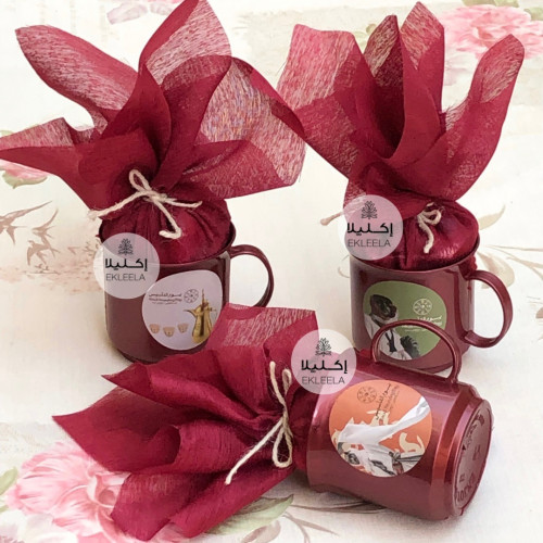 توزيعات اكواب بلاستيكيه مع تعبيه ( 10 اكواب )