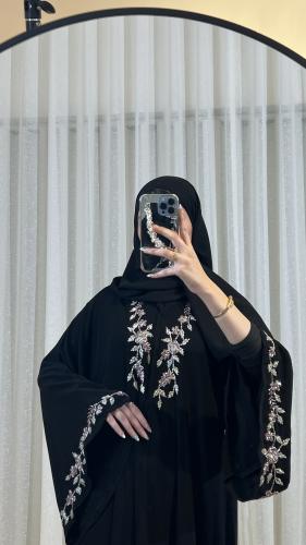 عباية شك وردي وفضي