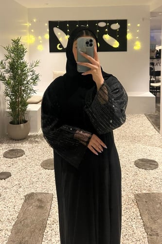 عباية اكمام شك