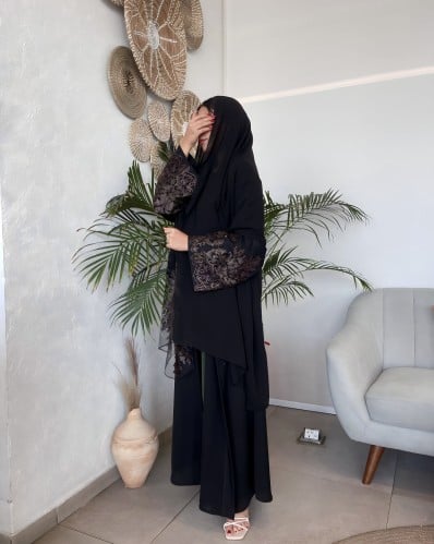 عباية LN8