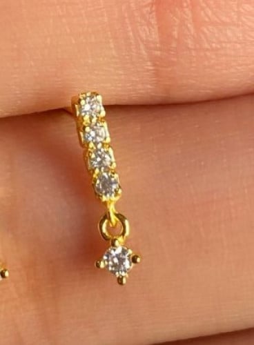 Gold i- stud